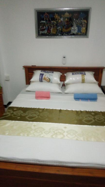 Relax Home Rambukkana Dış mekan fotoğraf