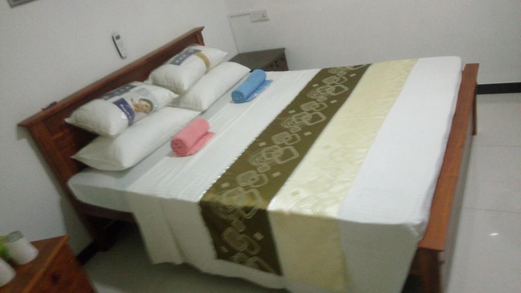 Relax Home Rambukkana Dış mekan fotoğraf