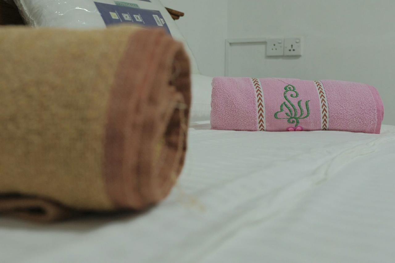 Relax Home Rambukkana Dış mekan fotoğraf